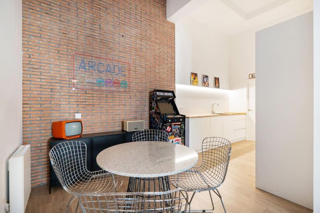 Bowie House - Madrid River-A-Salvad Kültér fotó